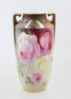 Auktion 374<br>Vase,  Reinhold Schlegelmilch Suhl, Rosendekor, 1x Altriss, ca. H-17cm