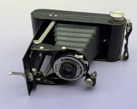 Auktion 374<br>Kodak Balgenkamera in orig. Lederetui, guter Zustand