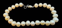 Auktion 374<br>Perlen-Armband, L-20 cm, Silberschliesse-925-, 13,8 gr, D-ca. 4,6 mm