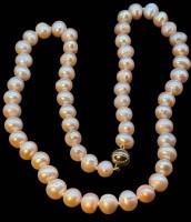 Auktion 374<br>Perlenkette, L-50 cm, mit Silber-0925- Magnetschliesse, vergoldet, D-ca. 8 mm