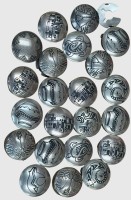 Auktion 374 / Los 1464 <br>22 Silber Knopfabdeckungen mit div. Motiven, gepr&uuml;ft, , untere Klappe aus Metall, wohl USA?, D-2 cm, zus. 78 gr