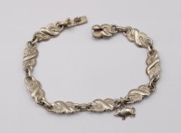Auktion 374<br>900er Silber-Armband, &auml;lter, 17,7gr., L-22cm