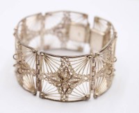 Auktion 374<br>sch&ouml;nes filigran gearbeitetes Armband, 835er Silber, 34,9gr., L-18,5cm B-3cm