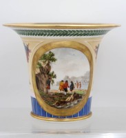 Auktion 375<br>sch&ouml;ner &Uuml;bertopf im Empire-Stil, ungemarkt, sch&ouml;n bemalt mit  K&uuml;stenszenen Boden leicht altrissig, ca. H-19cm D-20cm