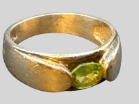 Auktion 375 / Los 1031 <br>Silberring-925- mit gr&uuml;nen Stein, RG 60, 5,32 gr
