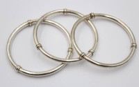 Auktion 375<br>3x Armreife, Silber gepr., zus. 39,6gr., D-6,5cm