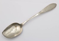 Auktion 375<br>Essl&ouml;ffel, l&ouml;tiges Silber, verso Punktgravur, datiert 1855, Alters-u. Gebrauchsspuren, L-22cm