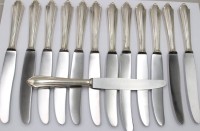 Auktion 375<br>13x Speisemesser mit 800er Silbergriffen, ca. L-23,3cm