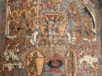 Auktion 375<br>Gro&szlig;er balinesischer Kamasan-Tabing, Anfang des 20. Jahrhunderts, handgemalt auf Leinen, ca. 140x130 cm