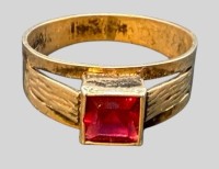 Auktion 375<br>alter M&auml;dchenring, S-830- mit roten Stein, RG ca. 50