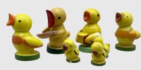 Auktion 375<br>Lot Holztiere, Enten, Hasen, Schweine etc, tw. Erzgebirge