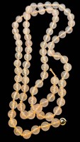 Auktion 375<br>Rosenquartz Perlenkette, L-80 cm, Perlen D-0,8 cm, ohne Schliesse, ca. 62 gr.
