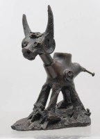 Auktion 375<br>schwere Bronz, Stier, signiert Roman Johann STROBL (1951), ca. 5,5Kg, H-24,5cm