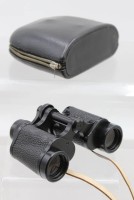 Auktion 375<br>DDR-Fernglas Carl Zeiss Jena Deltrintem 8x30 mit dem G&uuml;tesiegel &bdquo;Q1&ldquo;. 