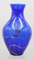 Auktion 375<br>blaue Vase mit Goldzier, wohl 60er Jahre, ca. H-21,5cm