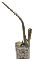 Auktion 375<br>Chinesische Pfeife (Opiumpfeife) , Ende des 19. Jahrhunderts, Vase mit Blumen-Gravur,
