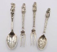 Auktion 375<br>2x kl. Zierl&ouml;ffel sowie 2 kl. Vorlegegabeln, &auml;lter, 800er Silber, 34,3gr., ca. L-10cm