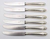 Auktion 375<br>6x Speisemesser, 90er Auflage, Perlrand, Ziermonogramm, L-23,5cm