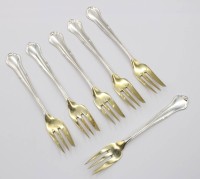 Auktion 375<br>6x Kuchengabeln, 800er Silber, teilw. vergoldet, zus. 158,3 gr., L-