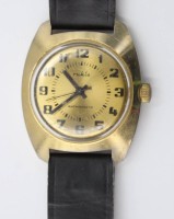 Auktion 375<br>Vintage-Armbanduhr, Ruhla, Handaufzug, Werk l&auml;uft, D-3,5cm, Tragespuren
