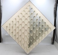 Auktion 375<br>Installation, unsigniert, verso Klebetiketten, laut Einlieferer Luis TOMASELLO (1915-2014) 