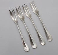 Auktion 375<br>4x Gabeln, Wellner, 90er Auflage, Gravur "Kempinski Berlin", &auml;lter, L-17,5cm
