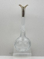 Auktion 375<br>hohe Kristall-Karaffe mit Silberhals-925-, England, St&ouml;psel fehlt, H-38 cm