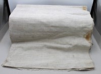 Auktion 375<br>altes Leinenen, ca. 2m x 0,63m, Altersspuren