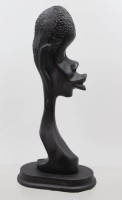 Auktion 375<br>afrikanische Frauenb&uuml;ste Kunstharz, neuzeitl., ca. H-26cm