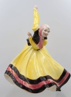 Auktion 375<br>hohe Figur, Hertwig &amp; Co. in Katzh&uuml;tte, T&auml;nzerin, Unterglasurfarben, ca. H-27,5cm
