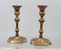 Auktion 375<br>Paar antike Leuchter, Bronze, ca. H-17cm
