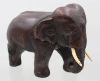 Auktion 375<br>handgeschnitzte Elefantenfigur, wohl Asien, ca. H-17,5cm L-22,5cm