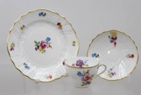 Auktion 375<br>Mokka-Sammelgedeck, Hutschenreuther, Form Dresden, ca. H-5cm