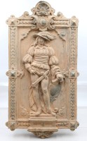 Auktion 375<br>Wandplakette im Renaissancestil, braunes Steinzeug, wohl um 1900, ca. 64 x 36cm