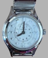 Auktion 376<br>Vintage-Blindenuhr (Tastarmbanduhr) mit einem silberfarbenen Metallgeh&auml;use und einem elastischen Metallzugband. "Movado" Werk l&auml;uft, Ziffernblatt mit erh&ouml;hten Punkten, Uhrenglas aufklappbar, guter Zustand
