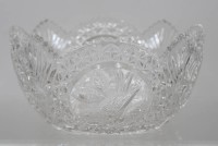 Auktion 376<br>Schale aus der Serie &bdquo;The Byrdes Collection&ldquo; von Hofbauer, ca. H-10cm D-21cm
