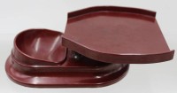 Auktion 376<br>vintage Helit Bakelit-Kipp-Zahlteller, 50/60er Jahre, H-7,5cm L-25cm