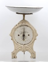 Auktion 376<br>antike Federwaage, Wirtschaftswaage Fabrikmarke, um 1900/1920, Teller nicht aus der Zeit, ca. H-34cm, Alters-u. Gebrauchsspuren