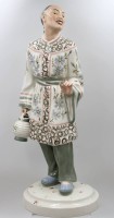 Auktion 376<br>Chinese mit Laterne, Royal Dux, Tschechien, bemalt, leider am kl. Finger gebrochen, ca. H-51cm