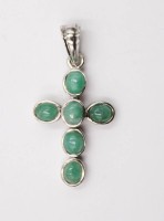 Auktion 376<br>Kreuz Anh&auml;nger mit Smaragd Cabochons, Sterling Silber, 3gr., L-3,5cm