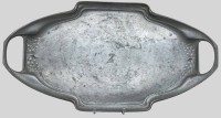 Auktion 376<br>gr. Jugendstil-Zinnplatte "Orivit" Mod. Nr. 9967, 54x29 cm, 1620 gr., mittig Ziermonogramm "FZ"