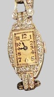 Auktion 376<br>Art Deco DAU "Hamilton", 900-er Platin und viele (wohl ca. 84 ) Diamanten, auch am Armband, zus. 19,73 gr., (Uhrwerk wohl 3 gr)