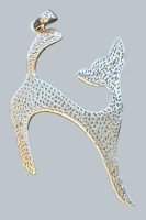 Auktion 376<br>gr. Anh&auml;nger "Katze" Silber-925-, H-ca. 6 cm, 4,92 gr., 1 Seite glatt, andere Seite mit Dekor