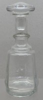 Auktion 376 / Los 10027 <br>alte Lik&ouml;rkaraffe, Rand bestossen, H-23 cm