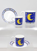 Auktion 376<br>Set aus Mokka- und Kaffeetassen mit Untertassen aus der Serie&bdquo;Sun, Moon and Stars&ldquo; (blau) von Villeroy &amp; Boch, entworfen von der Designerin Paloma Picasso