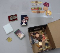 Auktion 376<br>historische Abzeichen und Medaillen s aus der Zeit der Deutschen Demokratischen Republik (DDR) und der Sowjetunion (UdSSR)