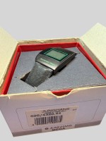 Auktion 376<br>Junghans Mega 1 Funkuhr in OVP; Mod.: 020/4320.44, Beschreibung, neuwertig