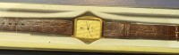 Auktion 376<br>Quartz DAU "Junghans" Noblesse, neu in Display,braunes Lederband