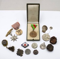 Auktion 376<br>Sammlung verschiedener Medaillen, Ehrenzeichen, Anstecknadeln und Vereinsabzeichen, 19./20. Jhd,