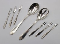 Auktion 376<br>Salatbesteck, 60er Auflage, sowie 6 kl. Gabeln,  ca. L-21cm